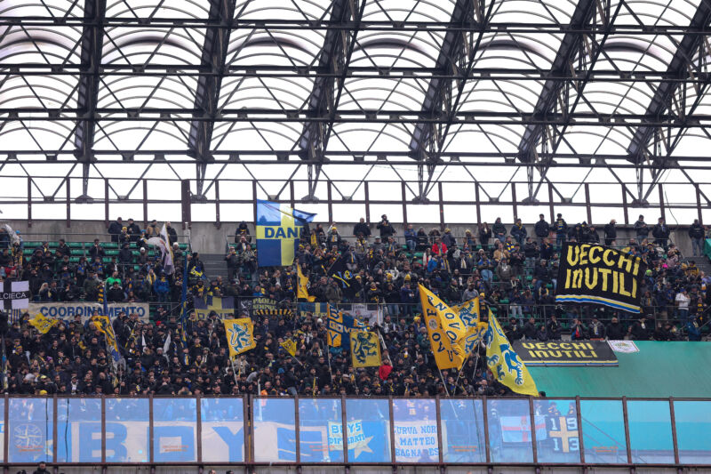 AC Milan vs Parma Calcio