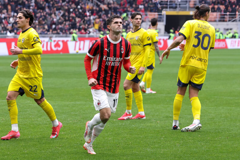 AC Milan vs Parma Calcio