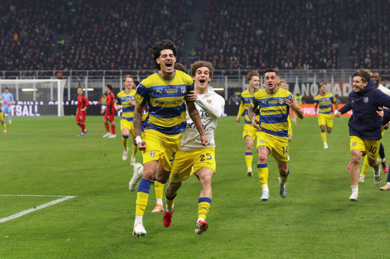 AC Milan vs Parma Calcio