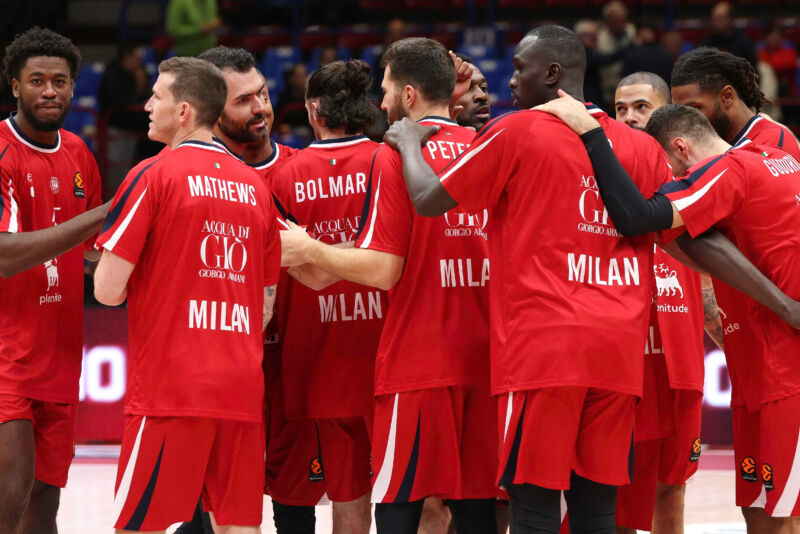 Armani Olimpia Milan vs FC Barcelona