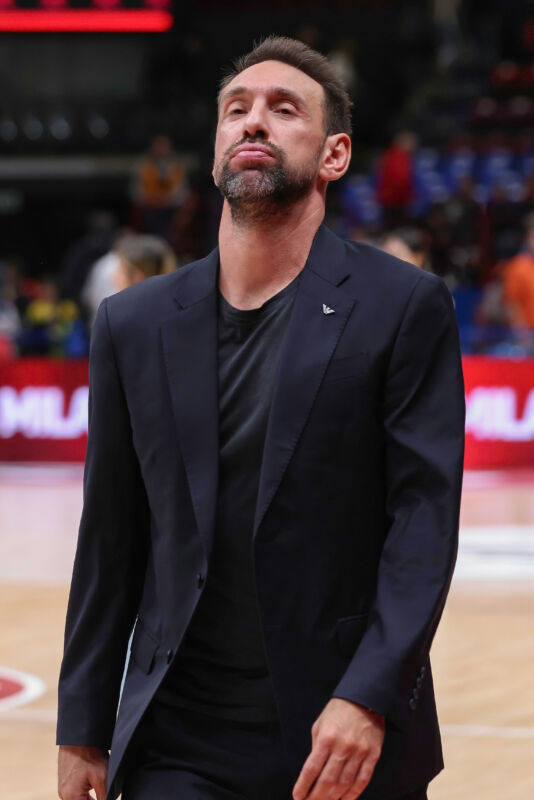Armani Olimpia Milan vs FC Barcelona